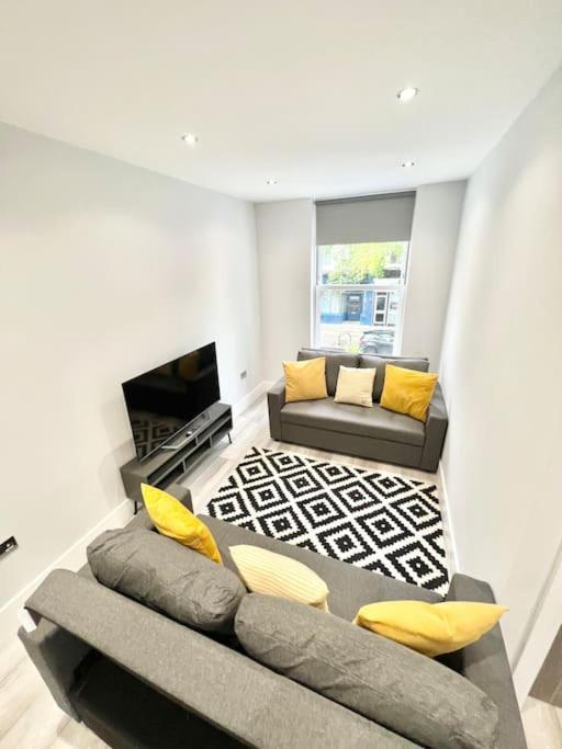 Wow Abbey Road Apartment - Sleeps Up To 8 London Eksteriør bilde