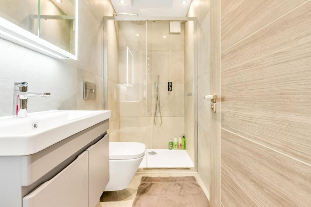 Wow Abbey Road Apartment - Sleeps Up To 8 London Eksteriør bilde