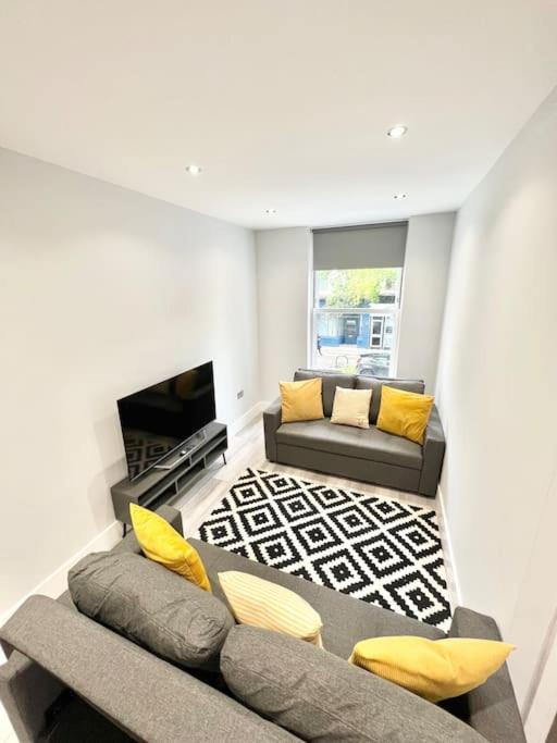 Wow Abbey Road Apartment - Sleeps Up To 8 London Eksteriør bilde